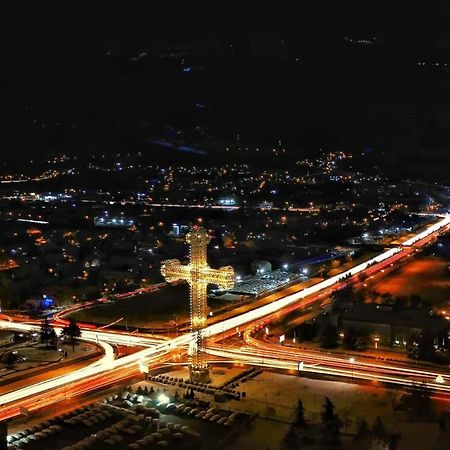 Merdz Spa & Fitness Sky Apartment Skopje Zewnętrze zdjęcie