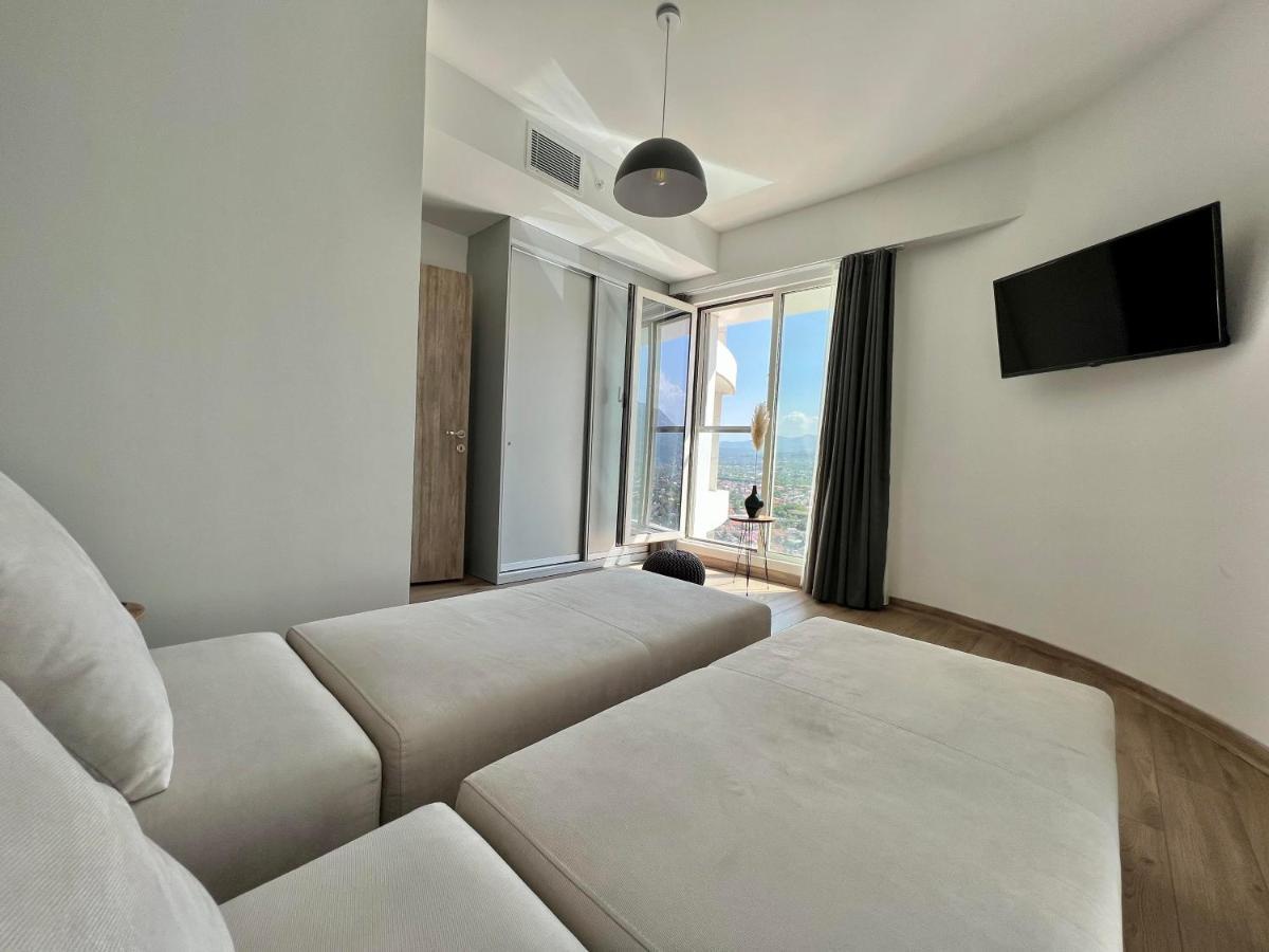 Merdz Spa & Fitness Sky Apartment Skopje Zewnętrze zdjęcie